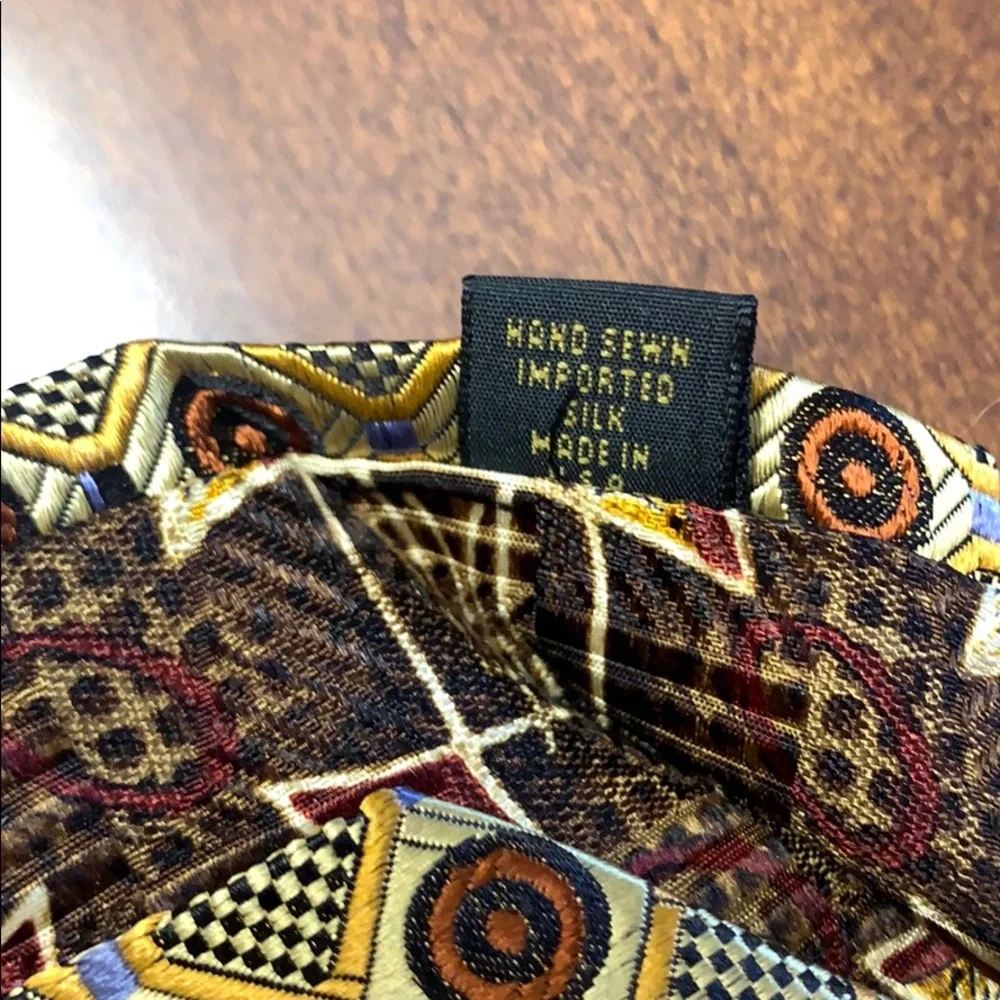 Robert Talbott Studio hand sewn SILK geometric tie made in USA